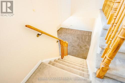 384 Flagstone Way W, Newmarket, ON - Indoor Photo Showing Other Room