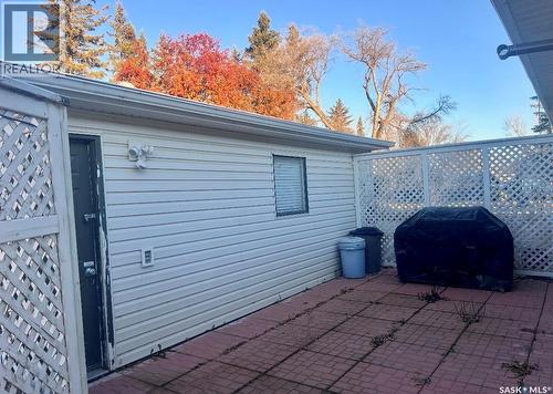 700 9Th Avenue W, Nipawin, SK - Outdoor