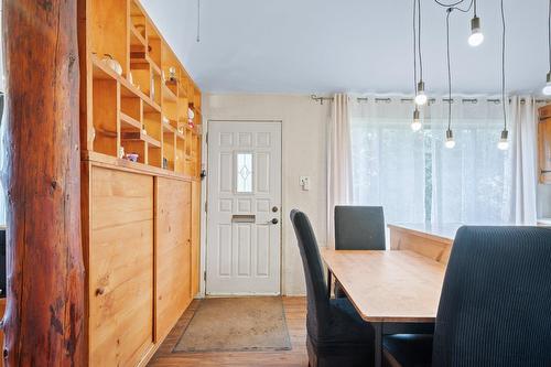 Hall - 2491  - 2499 Ch. Des Pinsons, Nominingue, QC - Indoor