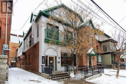 99 Fourth Avenue, Ottawa, ON 