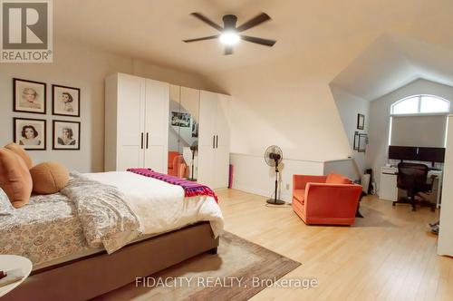 99 Fourth Avenue, Ottawa, ON 