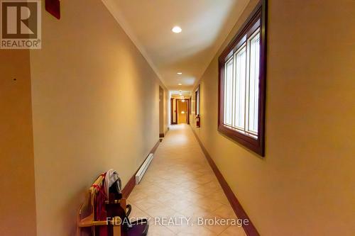 99 Fourth Avenue, Ottawa, ON 