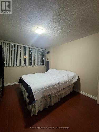 605 - 3590 Kaneff Crescent, Mississauga, ON - Indoor Photo Showing Bedroom