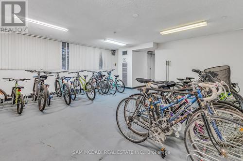 605 - 3590 Kaneff Crescent, Mississauga, ON - Indoor