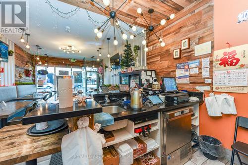 730 Lakeshore Road E, Mississauga, ON 