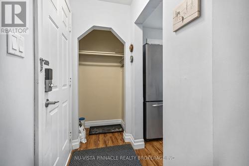 Entrance closet with arch, lots of character - 81 Dunkirk Drive N, St. Thomas, ON -  Photo Showing Other Room