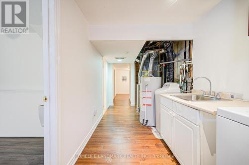 2 - 401 Keats Way, Waterloo, ON - Indoor Photo Showing Laundry Room