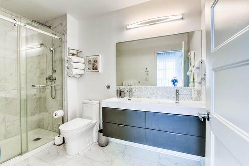 Ensuite bathroom - 401-2335 Rue Des Équinoxes, Montréal (Saint-Laurent), QC - Indoor Photo Showing Bathroom
