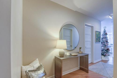 Hall - 401-2335 Rue Des Équinoxes, Montréal (Saint-Laurent), QC - Indoor Photo Showing Other Room