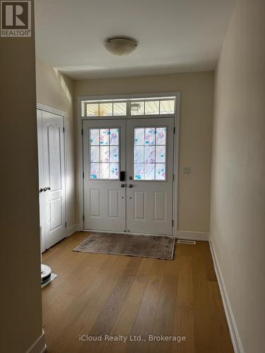 1443 Bews Landing, Milton, ON - Indoor Photo Showing Other Room