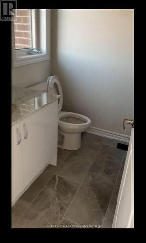 414 Tim Manley Avenue, Caledon, ON - Indoor Photo Showing Bathroom