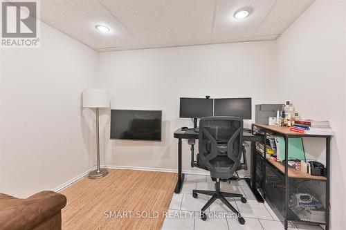 152 - 18 Clark Avenue W, Vaughan, ON - Indoor Photo Showing Office