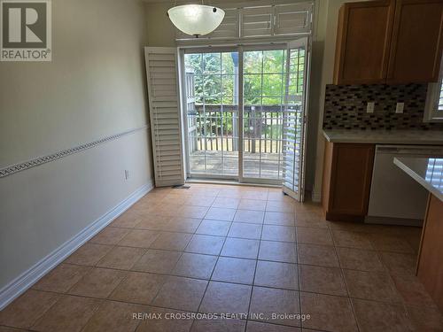 2 - 10 Post Oak Drive, Richmond Hill, ON - Indoor