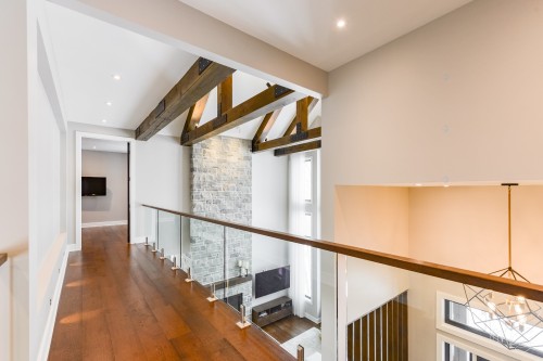 Corridor - 650 Rue De Belle-Plagne, Saint-Sauveur, QC - Indoor Photo Showing Other Room