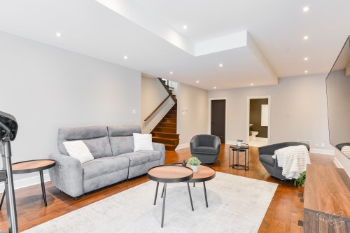 Salle familiale - 650 Rue De Belle-Plagne, Saint-Sauveur, QC - Indoor Photo Showing Living Room