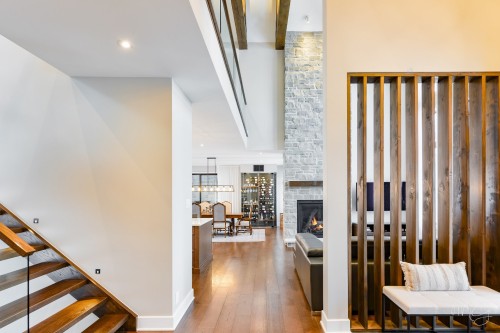 Corridor - 650 Rue De Belle-Plagne, Saint-Sauveur, QC - Indoor Photo Showing Other Room With Fireplace