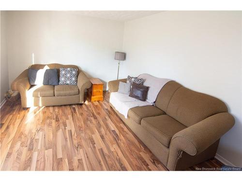 2 Deerwood Crt, Riverview, NB 