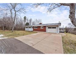 62 Devere RD  Riverview, NB E1B 2M3