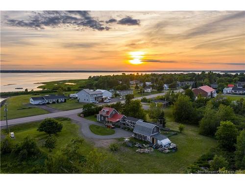 137 Pointe Du Chene Rd, Pointe-Du-Chêne, NB 