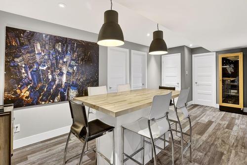 Salle familiale - 14680 Rue Jean-Maurice, Mirabel, QC - Indoor Photo Showing Dining Room