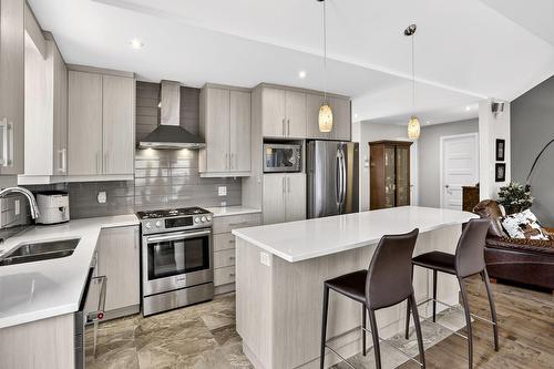 Cuisine - 14680 Rue Jean-Maurice, Mirabel, QC - Indoor Photo Showing Kitchen With Double Sink With Upgraded Kitchen