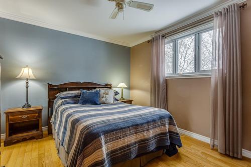 Chambre à coucher principale - 7680 Place Turpin, Brossard, QC - Indoor Photo Showing Bedroom