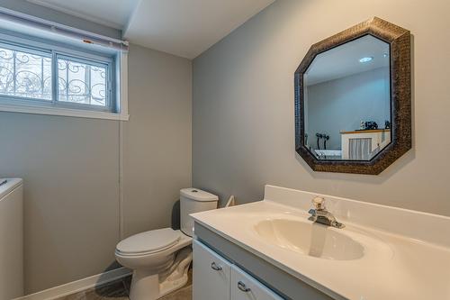 Salle d'eau - 7680 Place Turpin, Brossard, QC - Indoor Photo Showing Bathroom