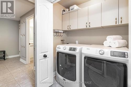 10 White Oaks Road, Barrie, ON - Indoor Photo Showing Laundry Room