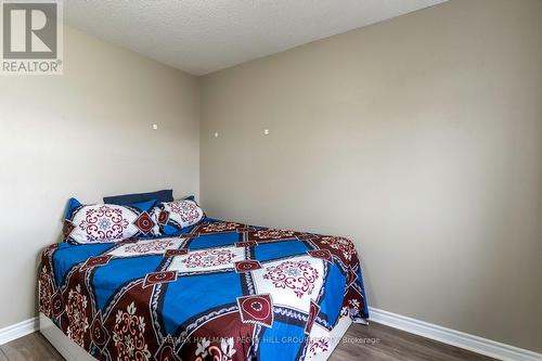 2 - 141 Sydenham Wells, Barrie, ON - Indoor Photo Showing Bedroom