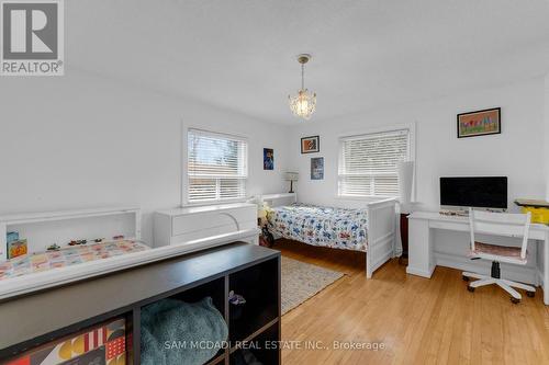 1235 Old River Road, Mississauga, ON - Indoor Photo Showing Bedroom