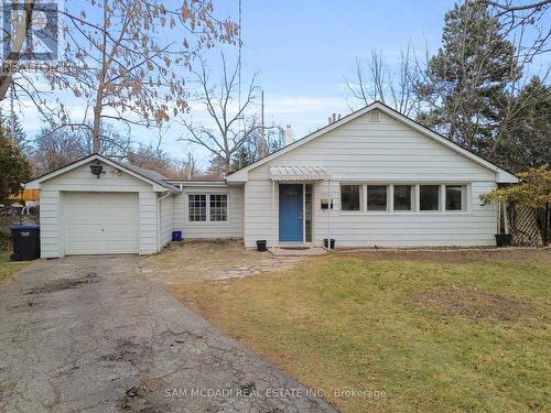 1235 Old River Road, Mississauga, ON - Outdoor