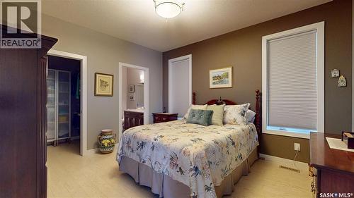 1646 Badham Boulevard, Regina, SK - Indoor Photo Showing Bedroom
