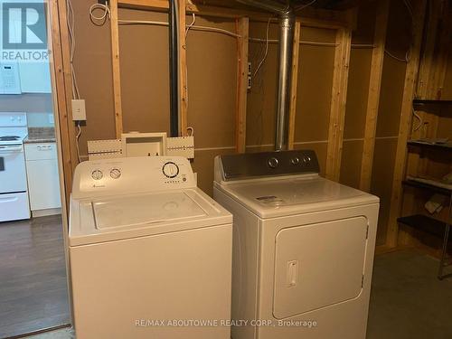 Bsmt - 3 Drohan Drive, Guelph, ON - Indoor Photo Showing Laundry Room