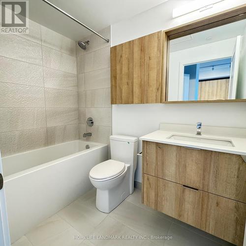 607A - 9763 Markham Road, Markham, ON - Indoor Photo Showing Bathroom