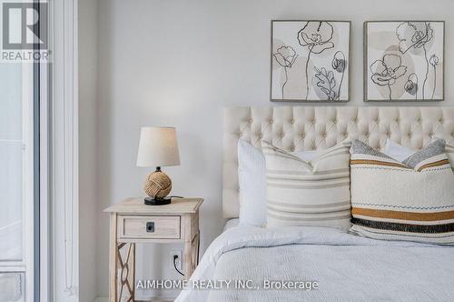 1102 - 19 Bathurst Street, Toronto, ON - Indoor