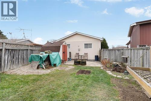 17 Chestnut Street, Mcgregor, ON - Outdoor With Exterior