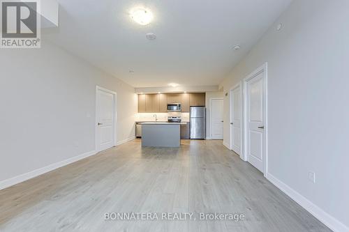 408 - 3200 William Coltson Avenue, Oakville, ON - Indoor Photo Showing Other Room