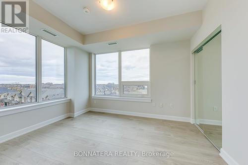 408 - 3200 William Coltson Avenue, Oakville, ON - Indoor Photo Showing Other Room