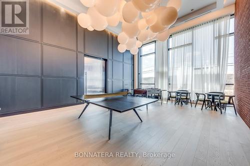 408 - 3200 William Coltson Avenue, Oakville, ON - Indoor Photo Showing Other Room