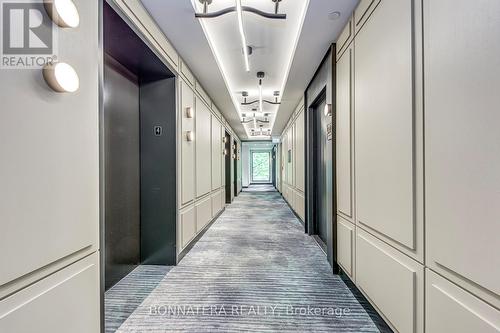 408 - 3200 William Coltson Avenue, Oakville, ON - Indoor Photo Showing Other Room