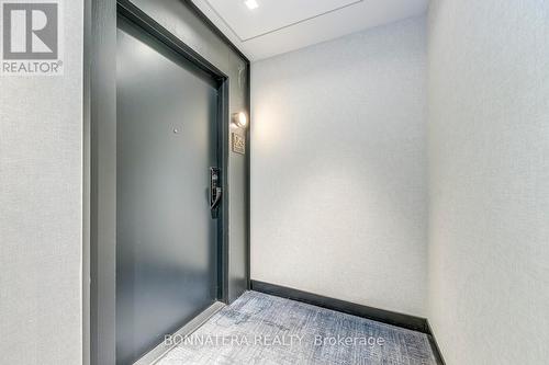 408 - 3200 William Coltson Avenue, Oakville, ON - Indoor Photo Showing Other Room