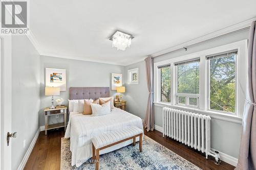 1565 Mount Pleasant Road, Toronto, ON - Indoor Photo Showing Bedroom
