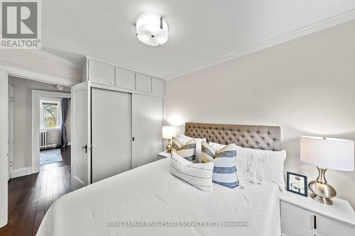 1565 Mount Pleasant Road, Toronto, ON - Indoor Photo Showing Bedroom