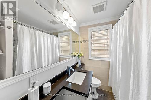 1565 Mount Pleasant Road, Toronto, ON - Indoor