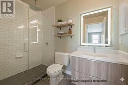 virtually staged & renovated primary ensuite - 
