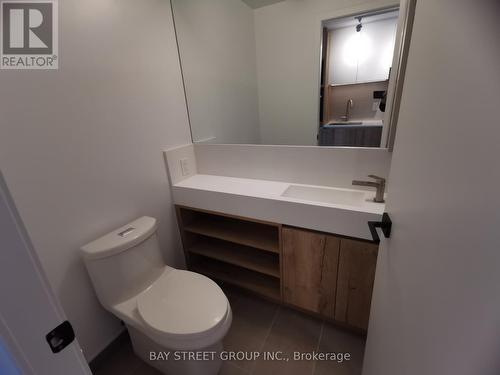 1809 - 319 Jarvis Street, Toronto, ON - Indoor Photo Showing Bathroom