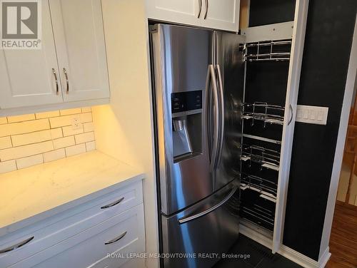 62 - 620 Ferguson Drive, Milton, ON - Indoor