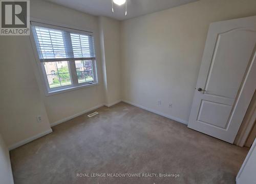 62 - 620 Ferguson Drive, Milton, ON - Indoor Photo Showing Other Room