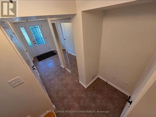 62 - 620 Ferguson Drive, Milton, ON - Indoor Photo Showing Other Room