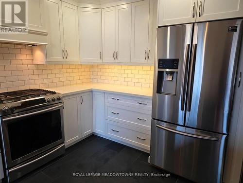62 - 620 Ferguson Drive, Milton, ON - Indoor Photo Showing Kitchen With Stainless Steel Kitchen